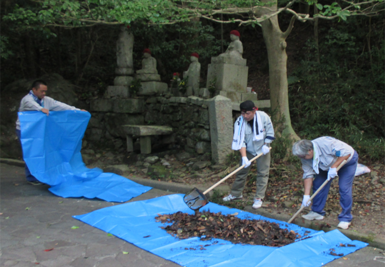 四国遍路道（屋島）の清掃活動